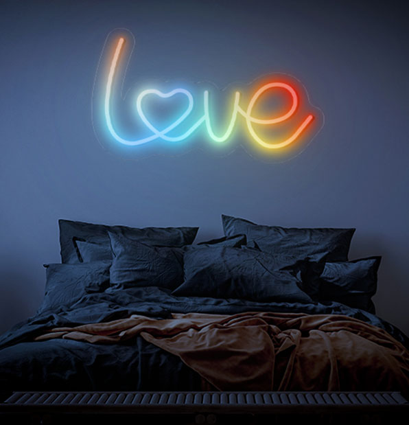 Love Flow-Mo Sign